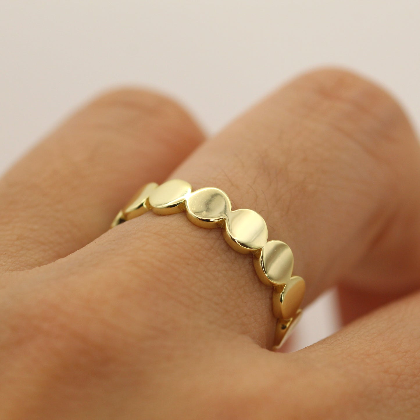 14k Modern Flat Dots Gold Ring