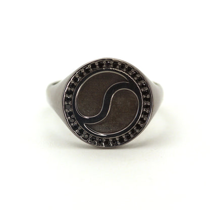 Yin and Yang Black Stone Black Bold Signet Ring