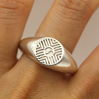 Yin and Yang Bold Signet Ring