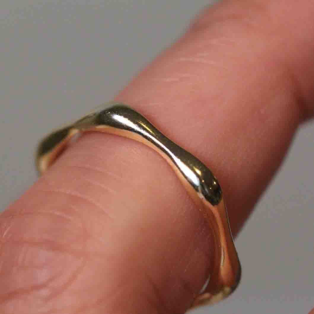 Gold Wave Ring.