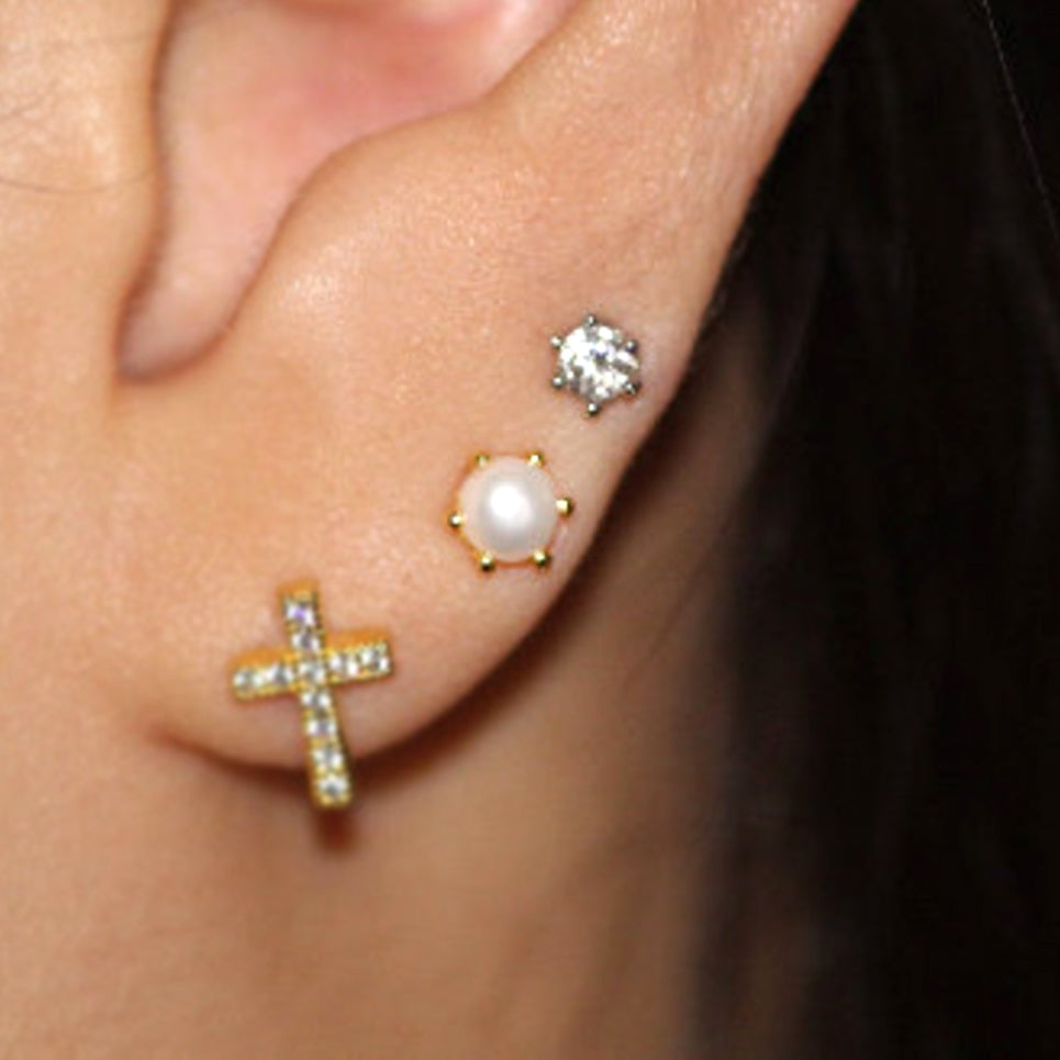 14k Pearl Stud Earrings