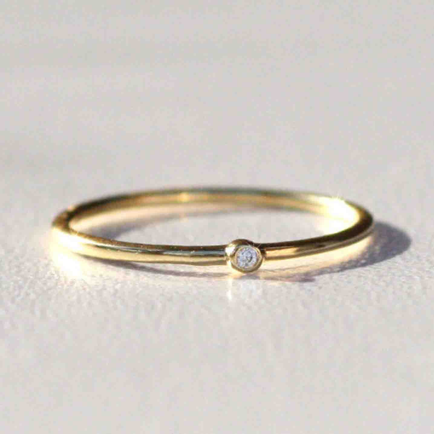 14k Tiny Diamond Simple Gold Ring