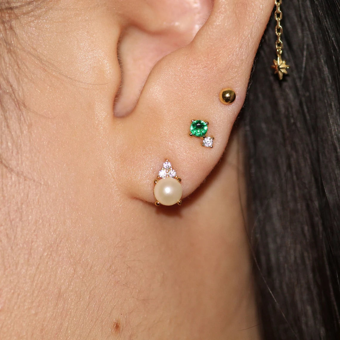 14k Diamond Pearl Stud Earrings