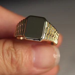 10k Gold Bold Signet Ring