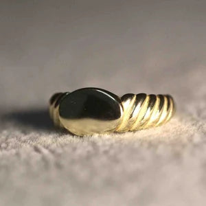 14k gold Engraving Oval Signet Ring