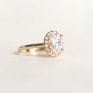 Natural Oval Cut Diamond Engagement Ring